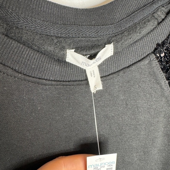 NWT Maurice’s Black Sequin Oversized Casual Sweater size Small - Picture 2 of 6